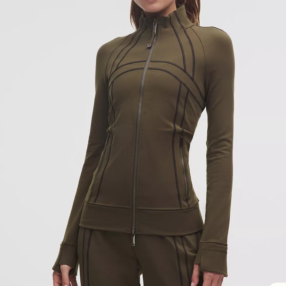 NWT Lululemon Define Track Jacket “Luon”